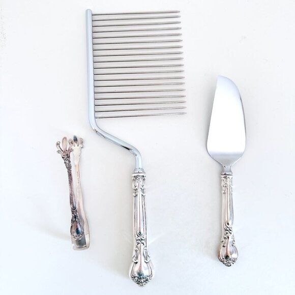 GORHAM STERLING SILVER CHANTILLY CAKE BREAKER TONGS CAKE PIE SERVER SET OF 3 - Picture 1 of 8